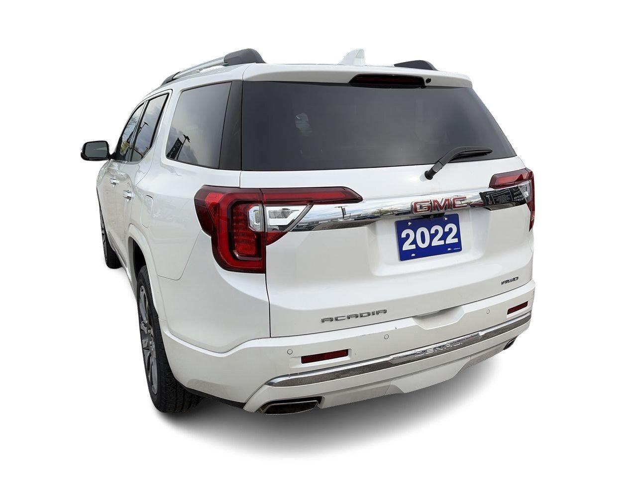 2022 GMC Acadia AWD DENALI Photo