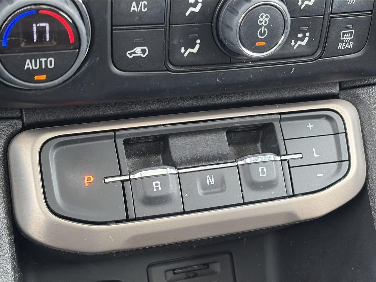 2022 GMC Acadia AWD DENALI Photo