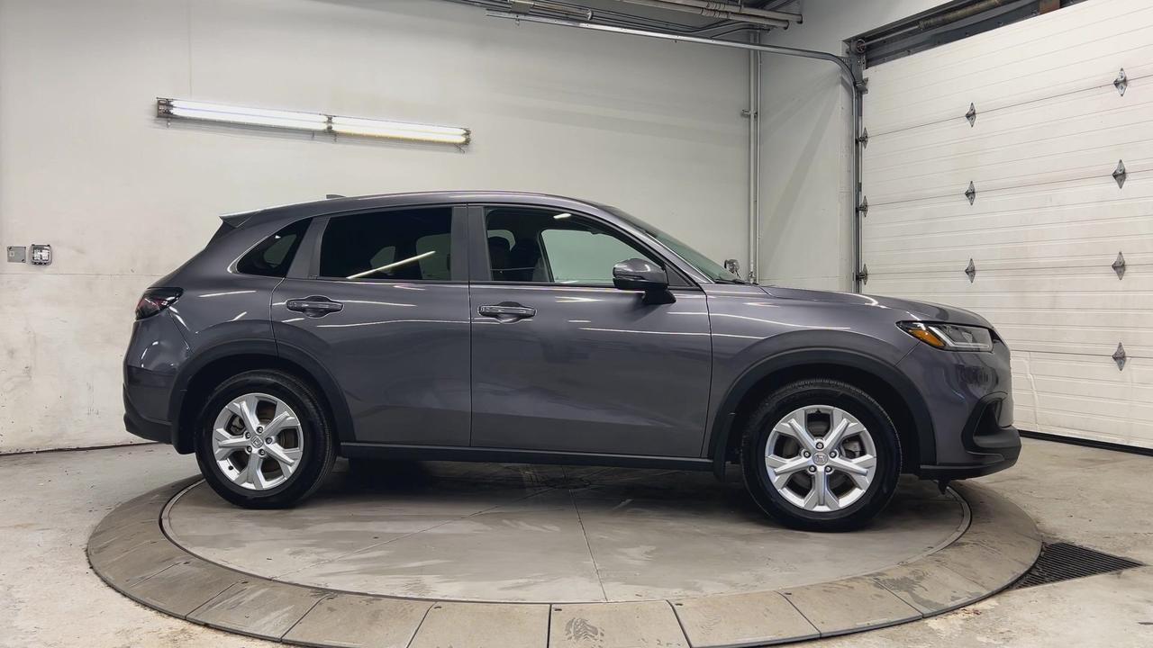 2024 Honda HR-V ONLY 25,000KMS! |HTD SEATS |CARPLAY | REMOTE START Photo
