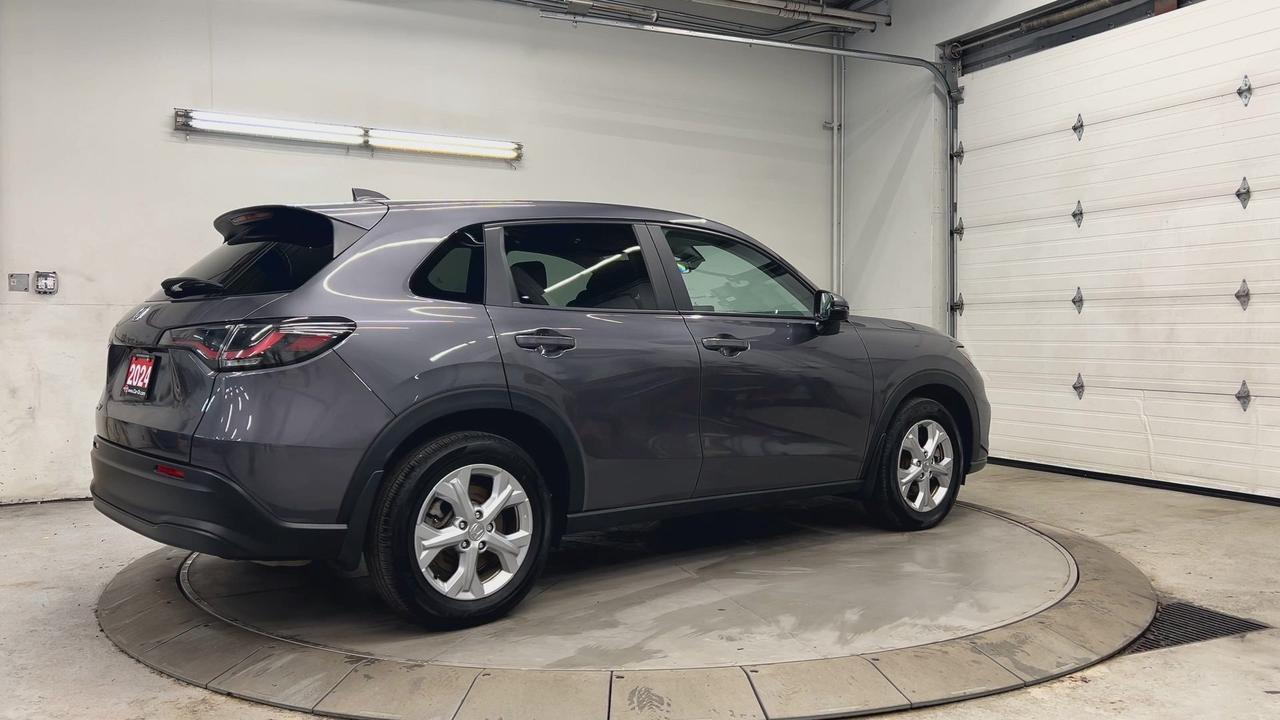 2024 Honda HR-V ONLY 25,000KMS! |HTD SEATS |CARPLAY | REMOTE START Photo