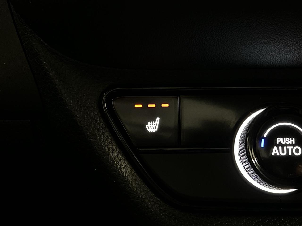 2024 Honda HR-V ONLY 25,000KMS! |HTD SEATS |CARPLAY | REMOTE START Photo
