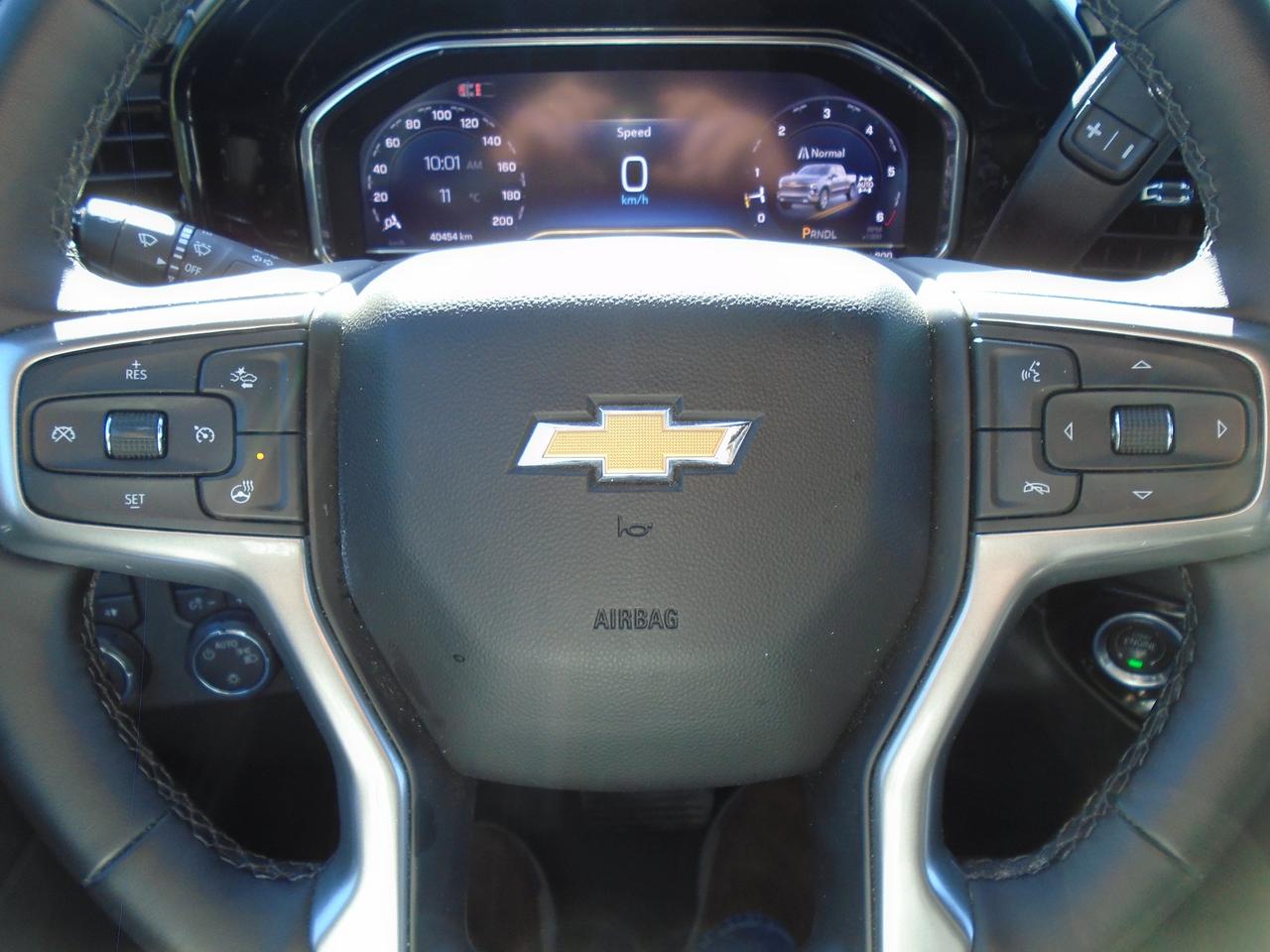 2025 Chevrolet Silverado 1500 LT CREW CAB 4X4 / STANDARD BOX/ TRAILER PACKAGE Photo