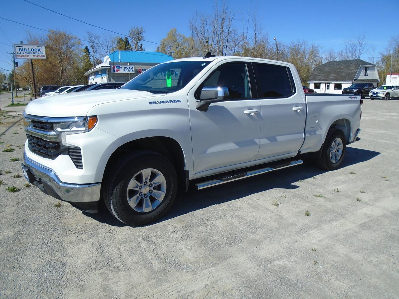 2025 Chevrolet Silverado 1500 LT CREW CAB 4X4 / STANDARD BOX/ TRAILER PACKAGE Photo