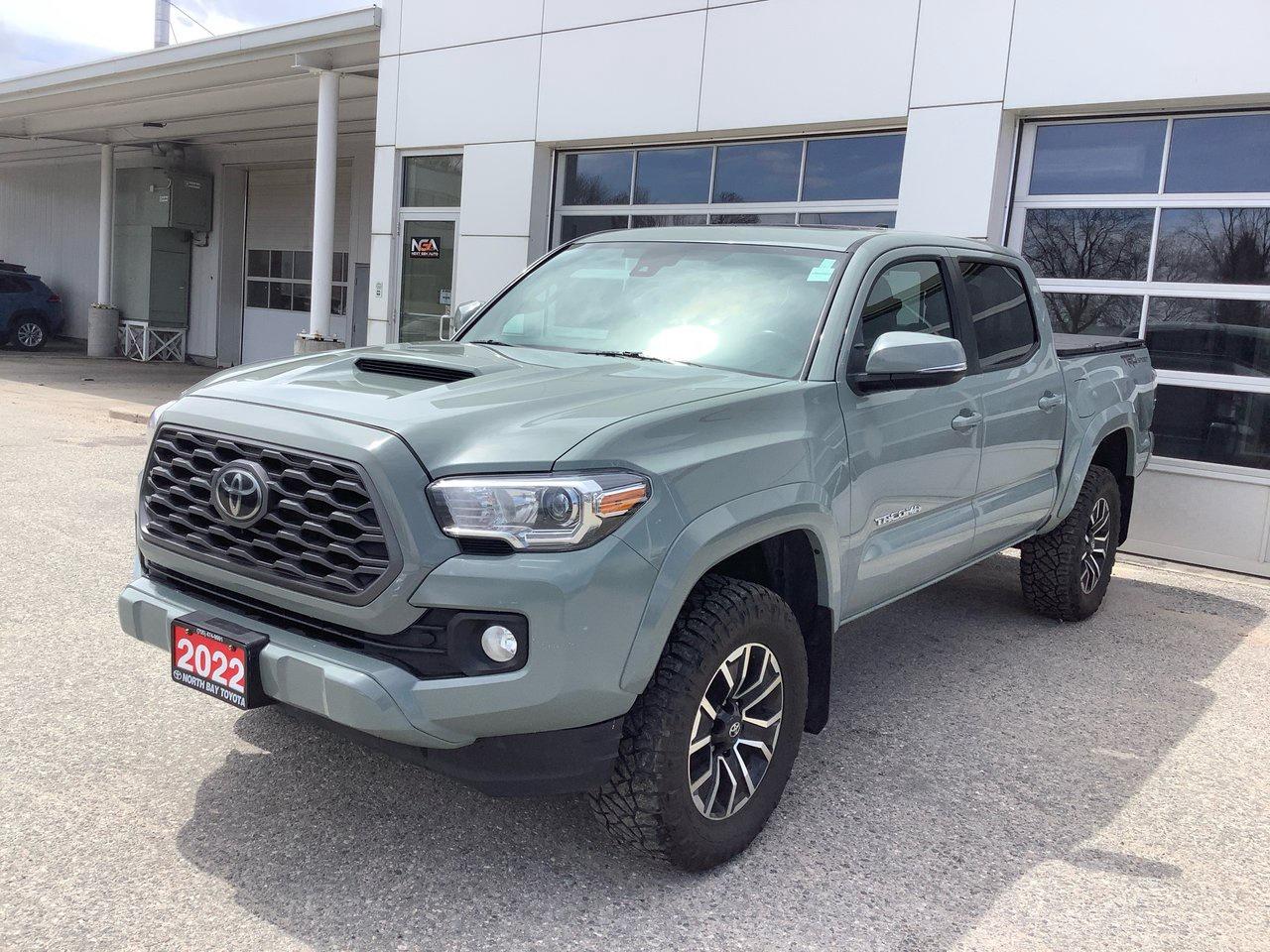 2018 Toyota Tacoma SR5 Photo0