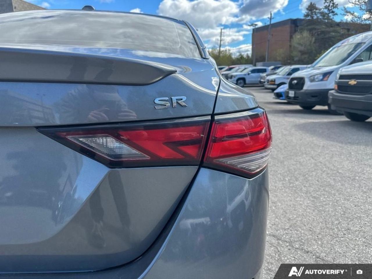 2021 Nissan Sentra SR CVT  SR, SUNROOF, LEATHER Photo