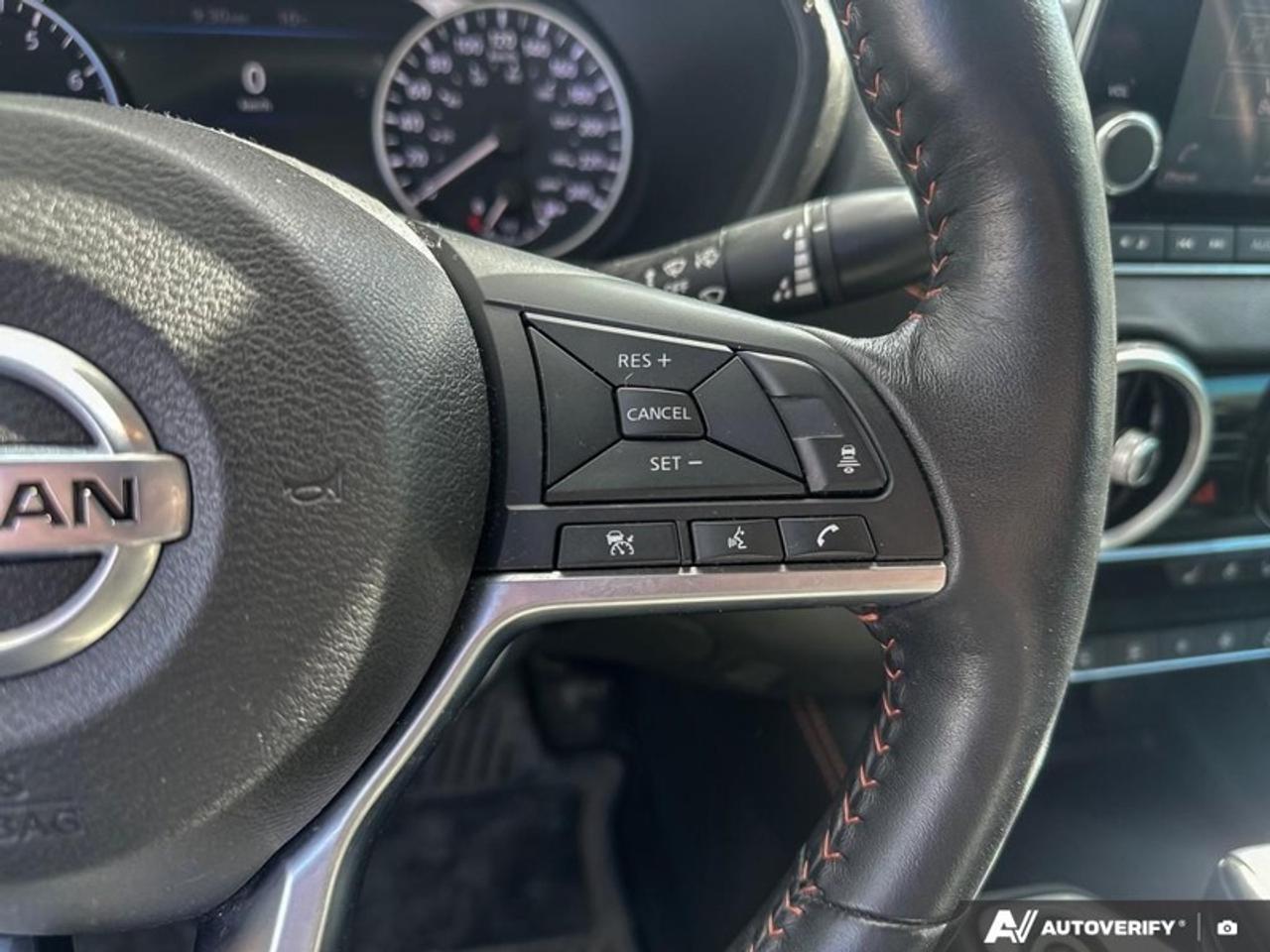 2021 Nissan Sentra SR CVT  SR, SUNROOF, LEATHER Photo