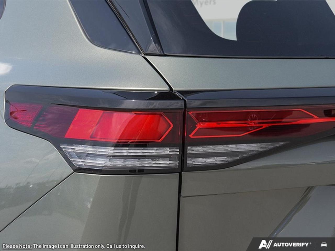 2026 Volkswagen Tiguan Comfortline R-Line Black Edition Photo