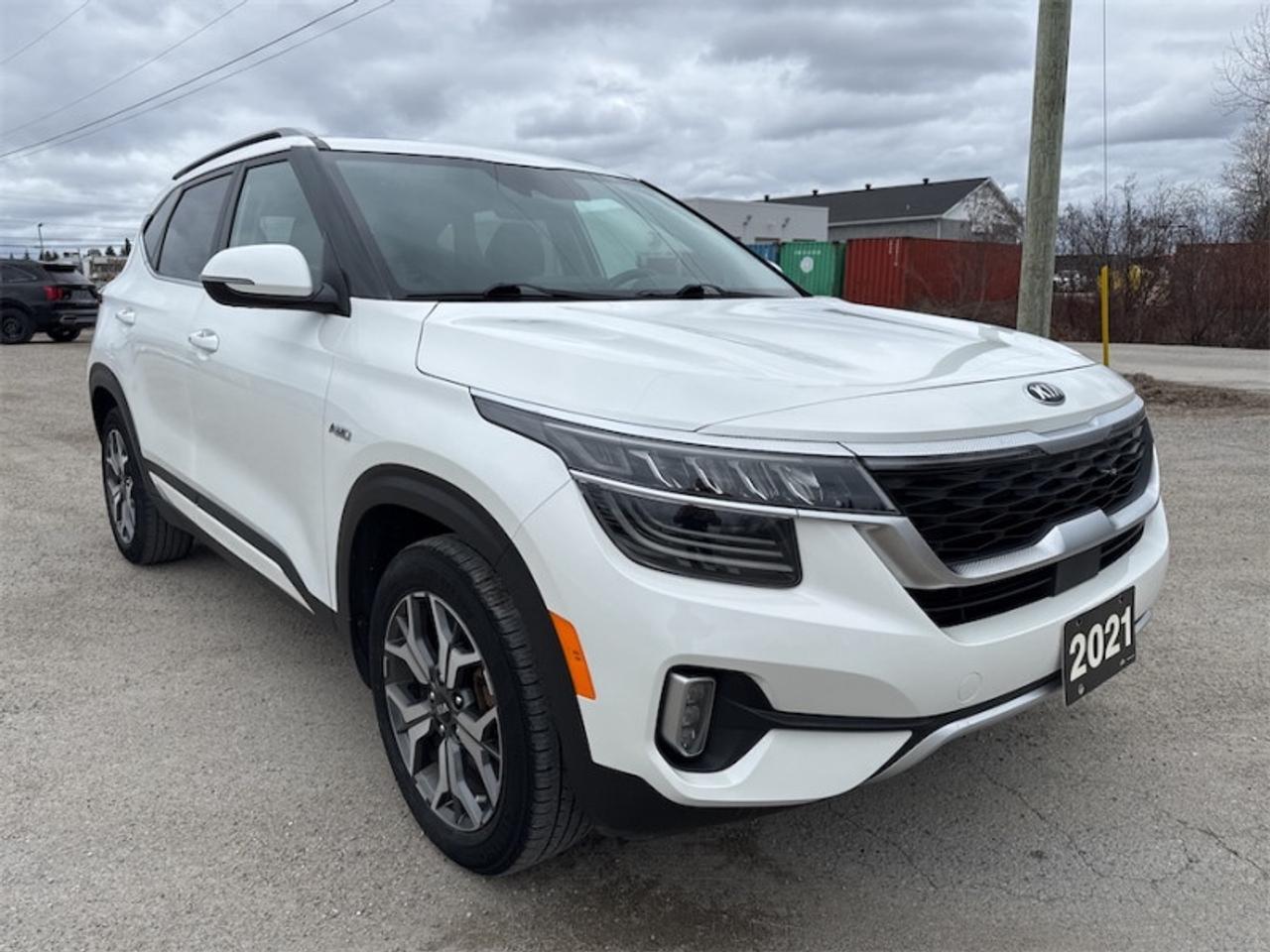 2021 Kia Seltos EX Premium  Sunroof - $149 B/W Photo2
