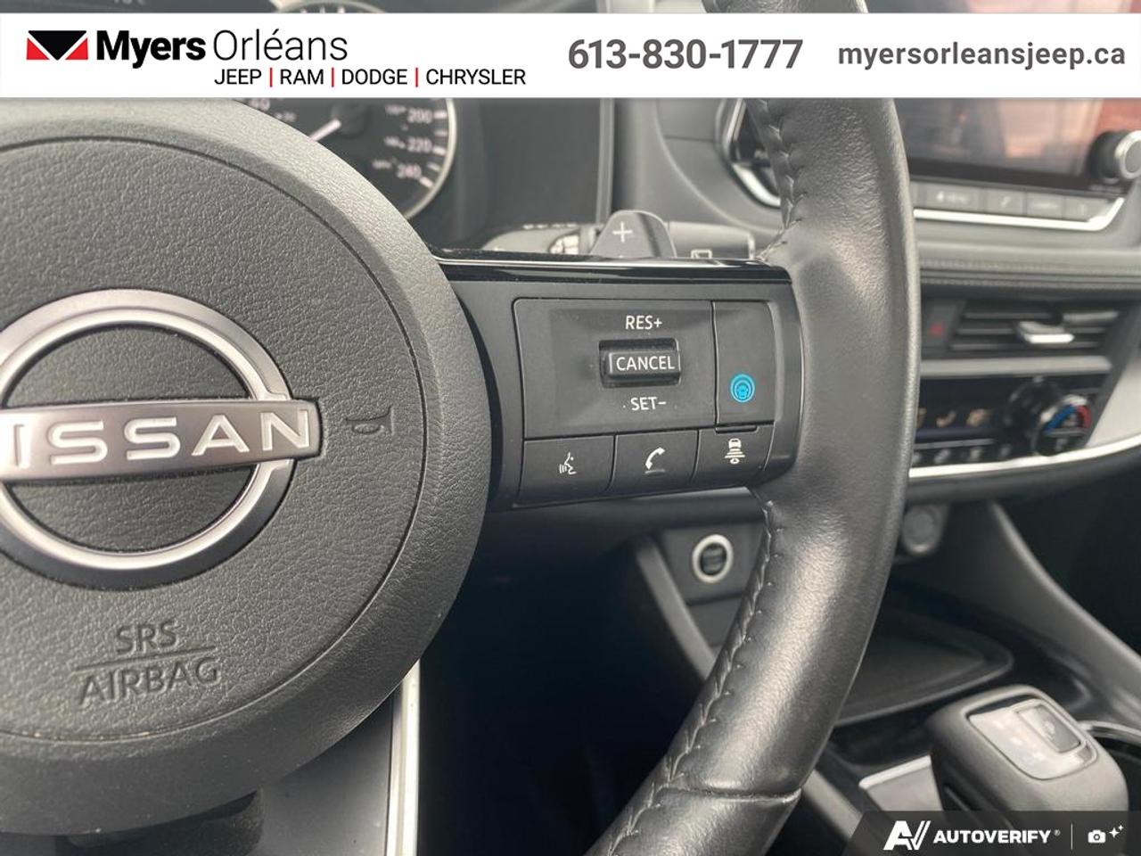 2023 Nissan Rogue SV Moonroof   - Moonroof -  Apple CarPlay Photo
