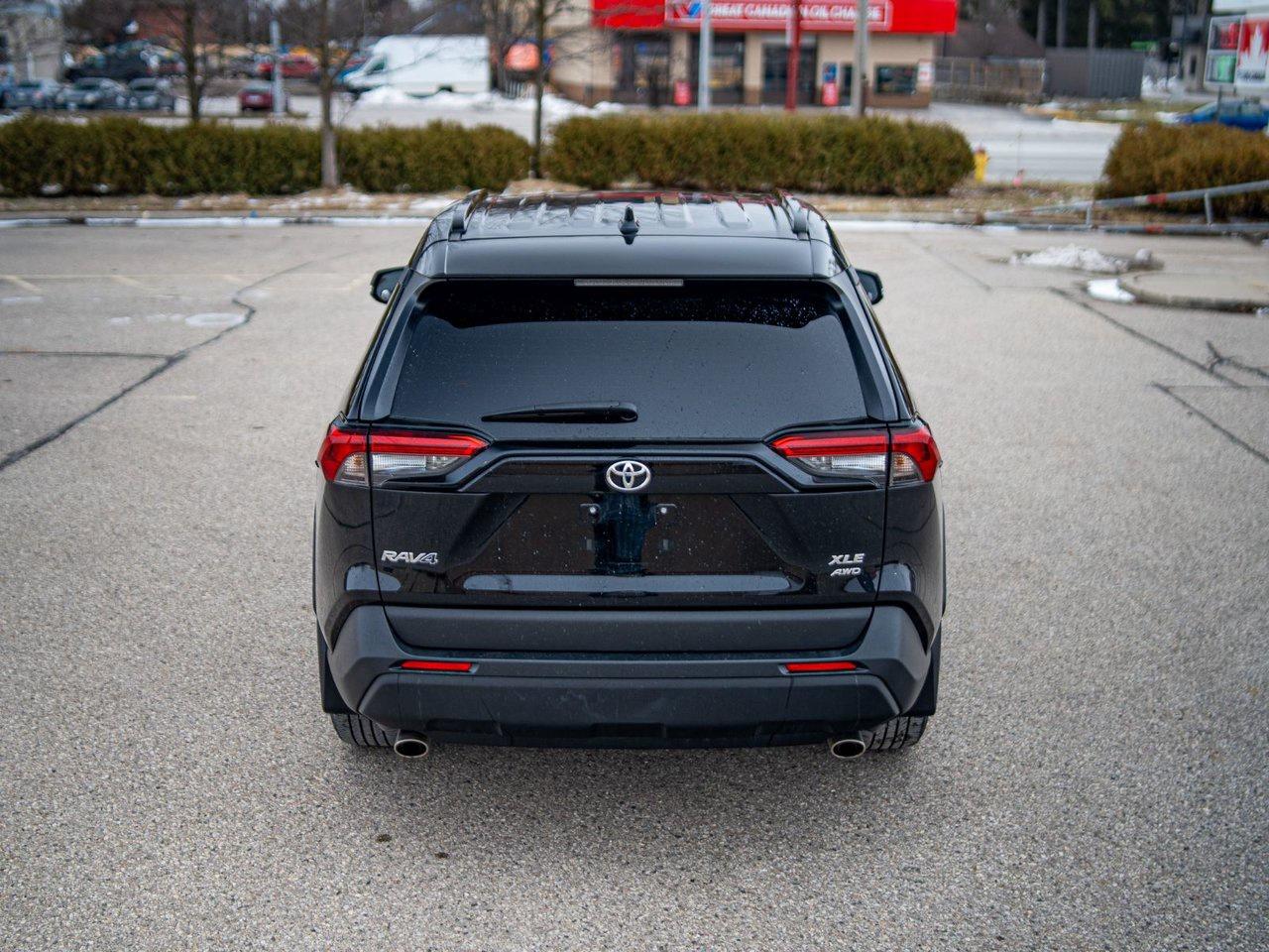 2024 Toyota RAV4 XLE Premium AWD Photo