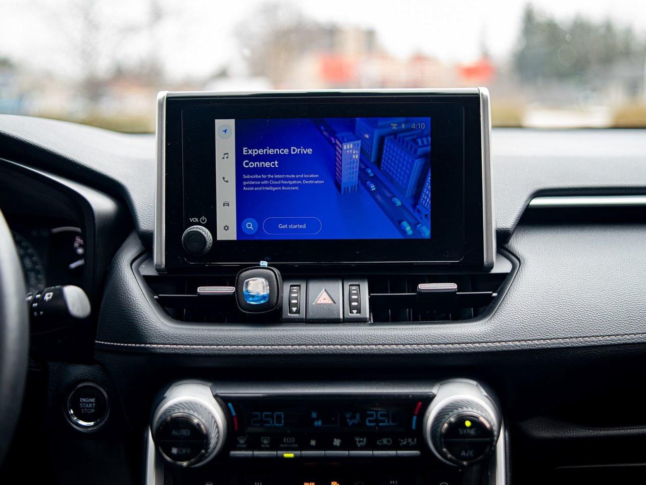 2024 Toyota RAV4 XLE Premium AWD Photo
