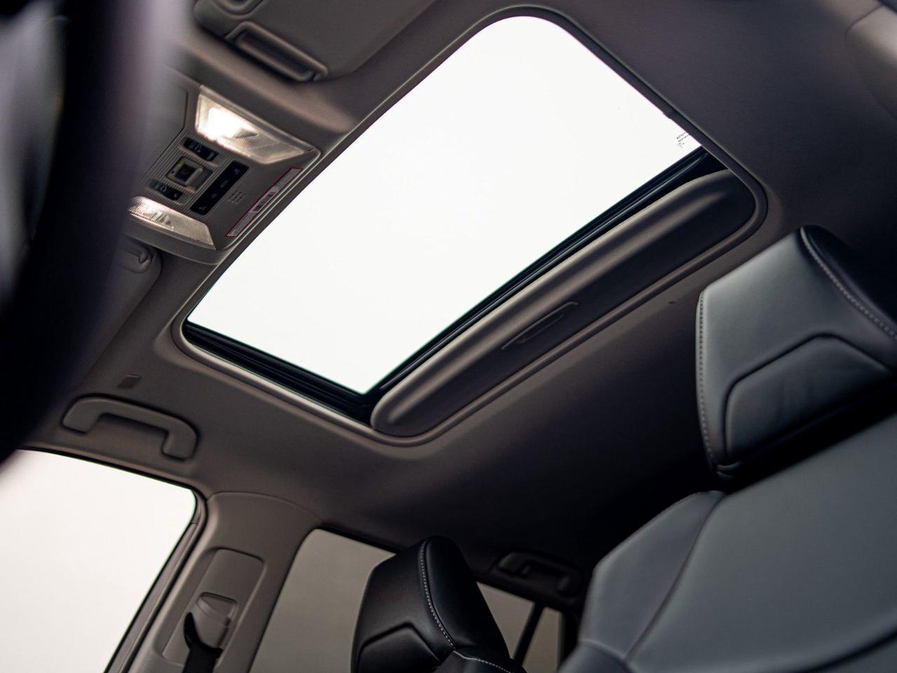 2024 Toyota RAV4 XLE Premium AWD Photo
