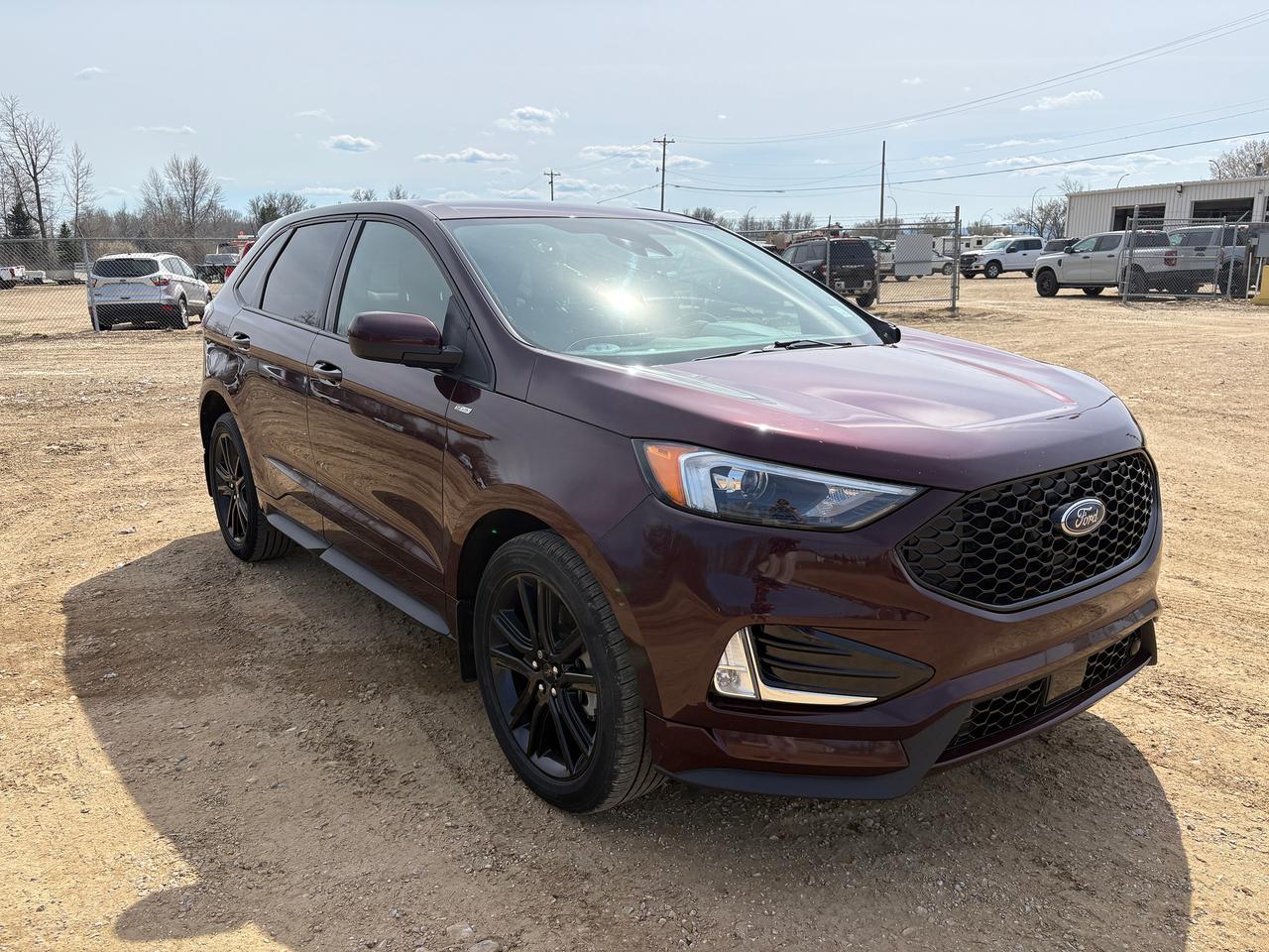 2022 Ford Edge ST Line Photo2