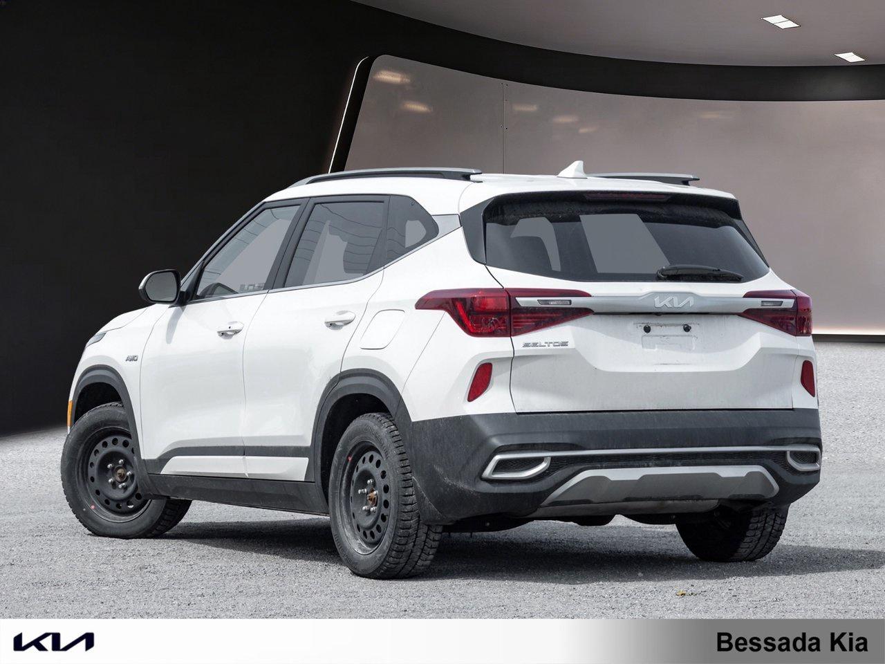 2022 Kia Seltos EX Photo4