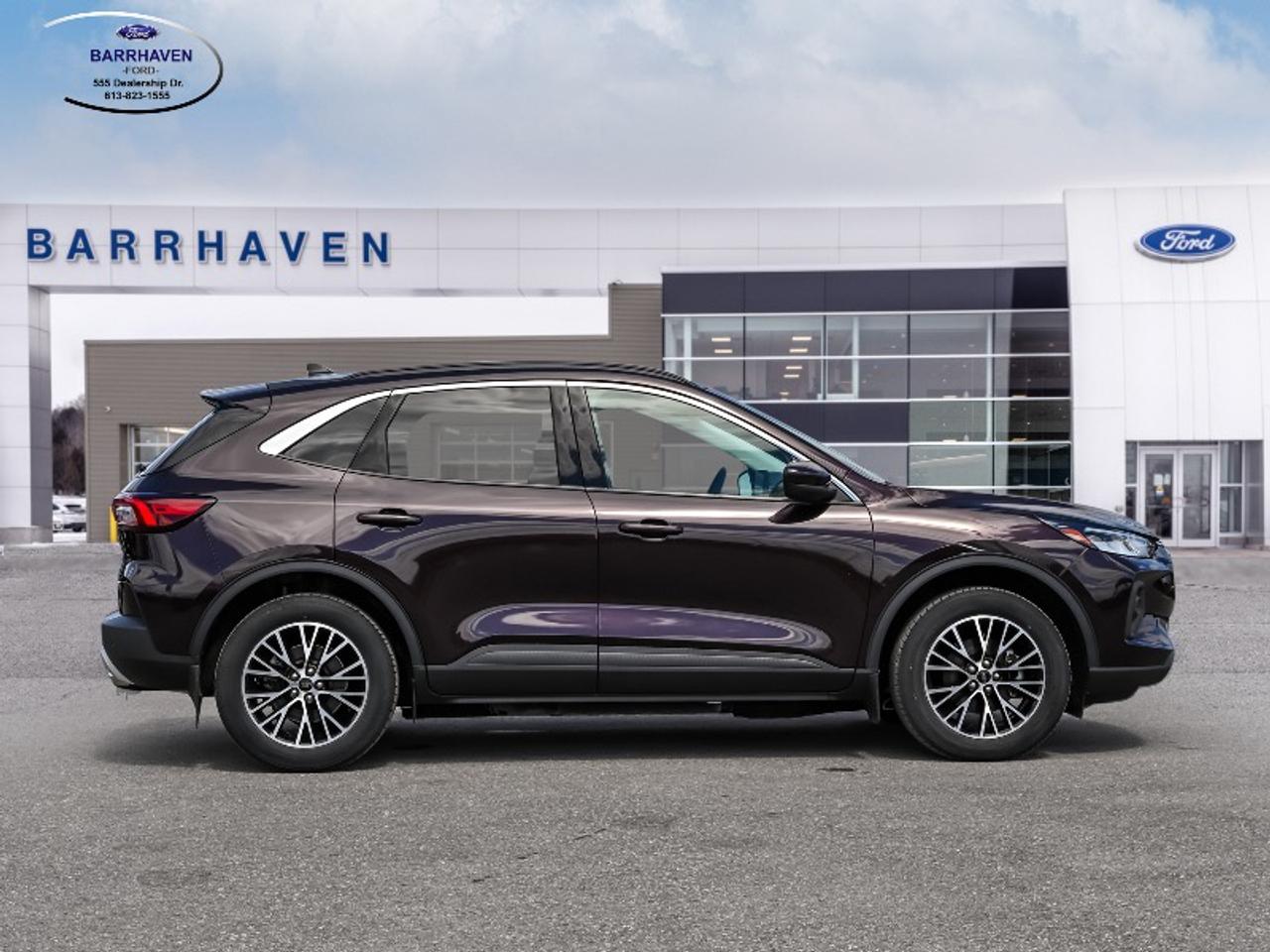 2023 Ford Escape PHEV Photo