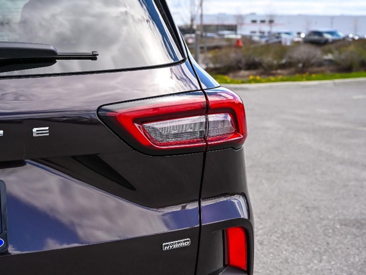 2023 Ford Escape PHEV Photo