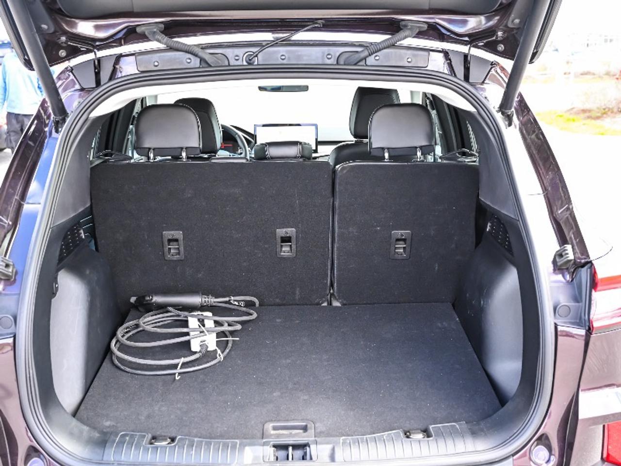 2023 Ford Escape PHEV Photo