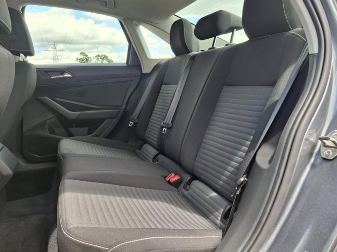 2022 Volkswagen Jetta Trendline | Heated Seats | CarPlay + Android | Rear Camera | and More ! Photo