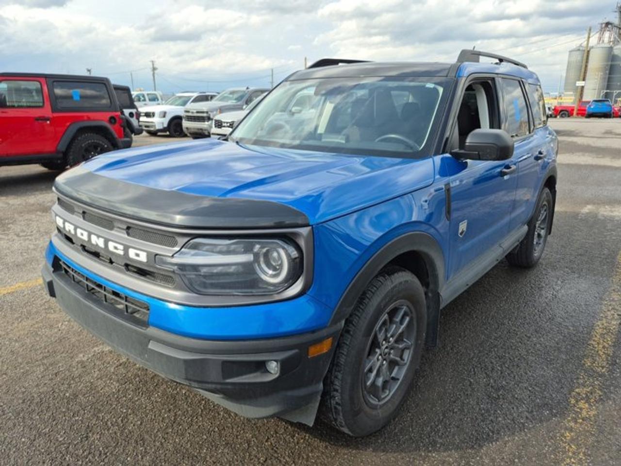 2022 Ford Bronco Sport Big Bend 4x4 | Sunroof | Heated Seats | Remote Start | CarPlay | Wireless Charger | and More ! Photo0