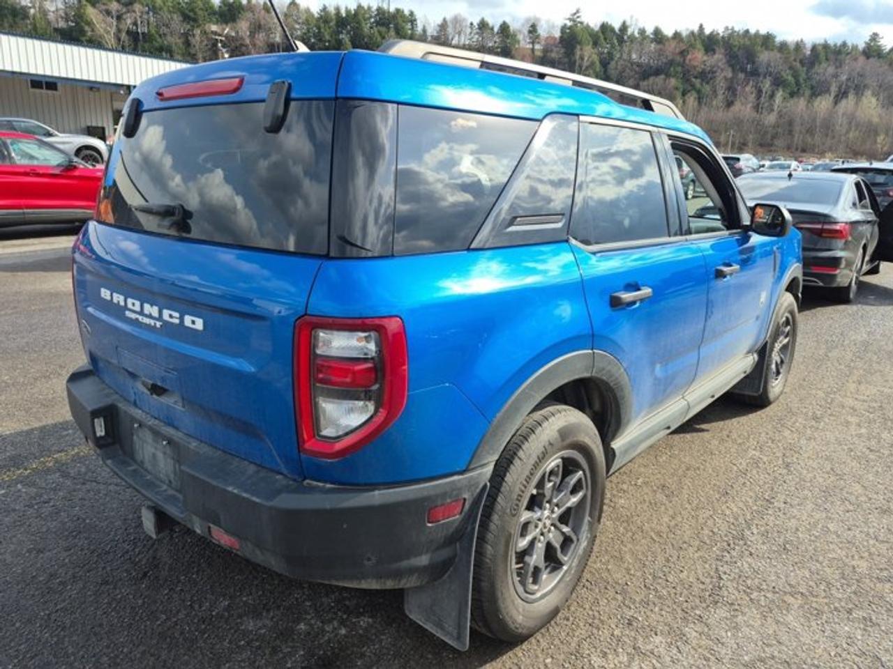 2022 Ford Bronco Sport Big Bend 4x4 | Sunroof | Heated Seats | Remote Start | CarPlay | Wireless Charger | and More ! Photo
