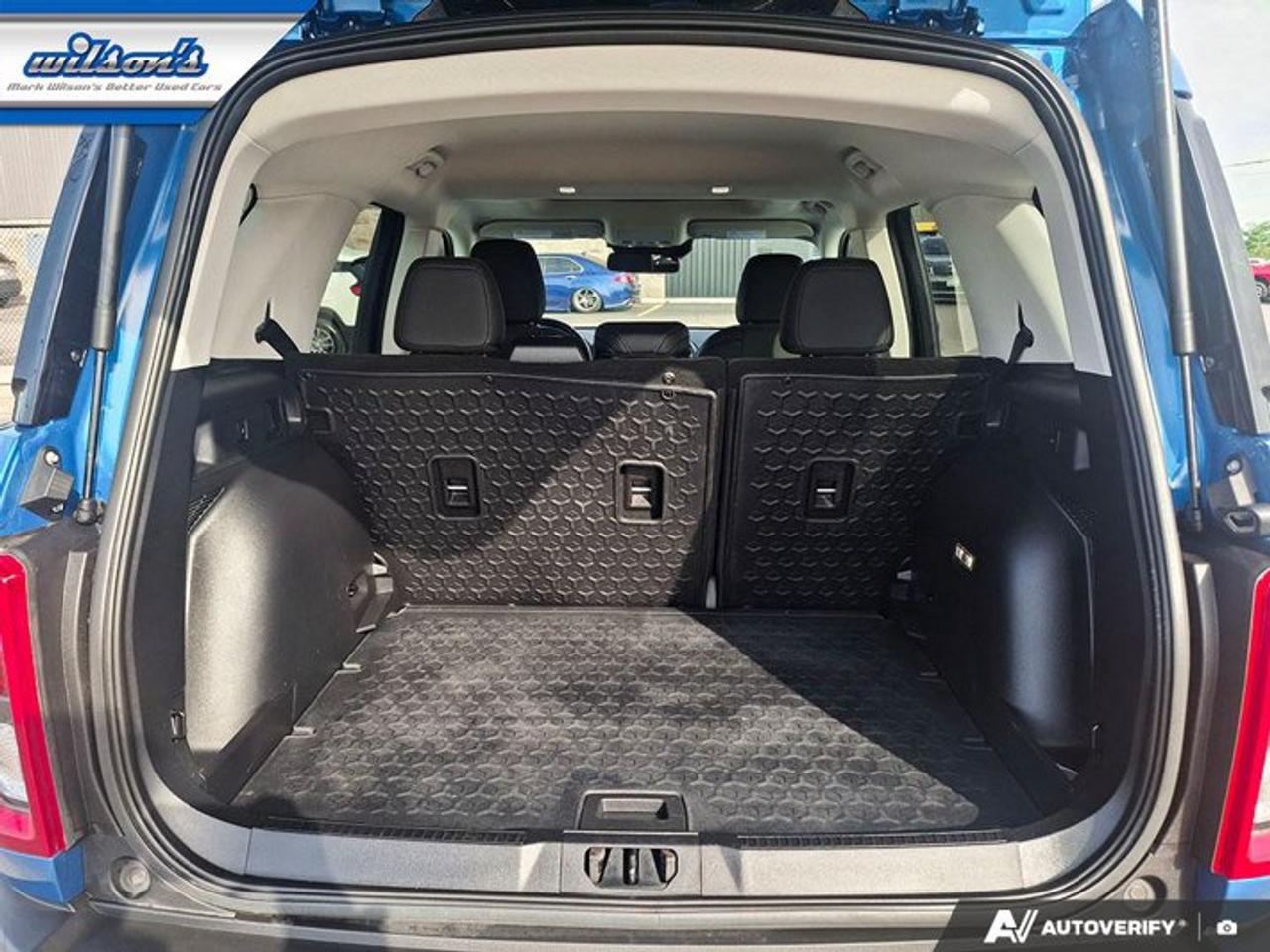 2022 Ford Bronco Sport Big Bend 4x4 | Sunroof | Heated Seats | Remote Start | CarPlay | Wireless Charger | and More ! Photo