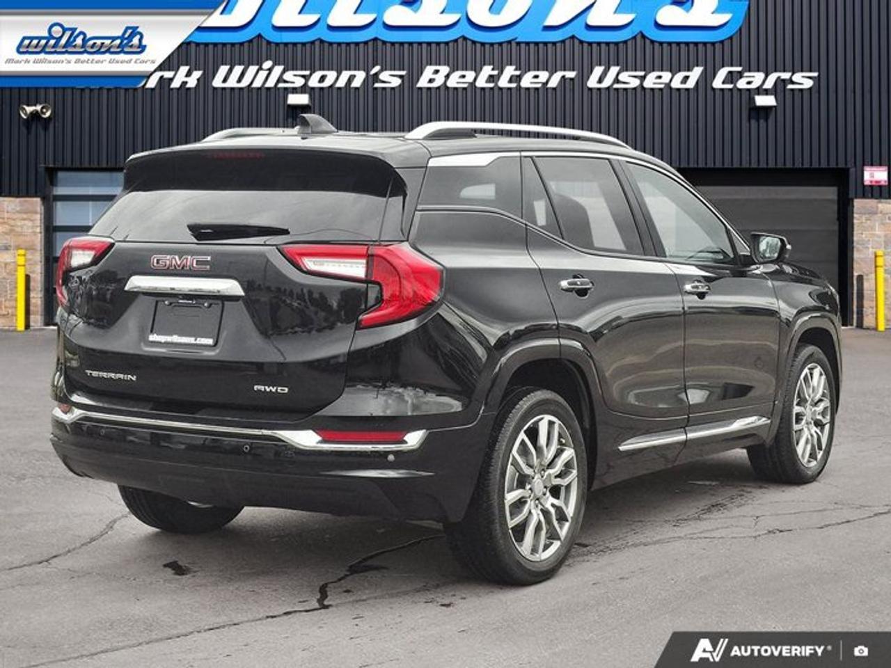 2024 GMC Terrain Denali | Leather | Hot & Cold Seats | Heated Steering | Adaptive Cruise | Auto Park Photo