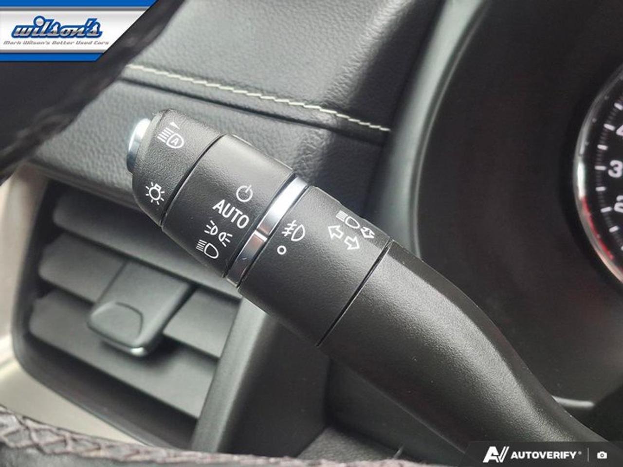 2024 GMC Terrain Denali | Leather | Hot & Cold Seats | Heated Steering | Adaptive Cruise | Auto Park Photo