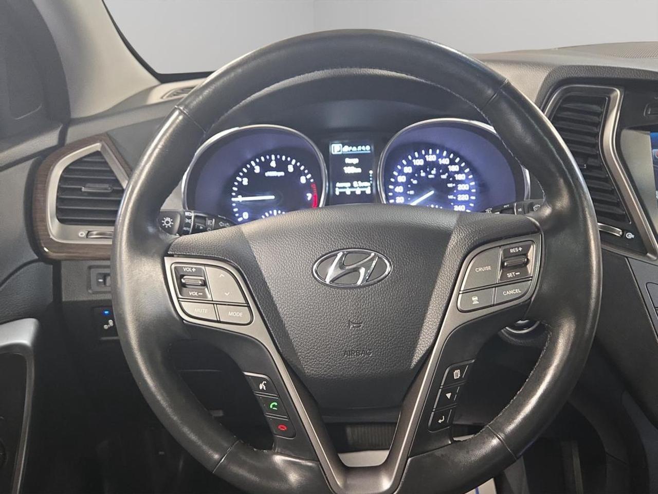 2017 Hyundai Santa Fe Sport Ultimate Photo