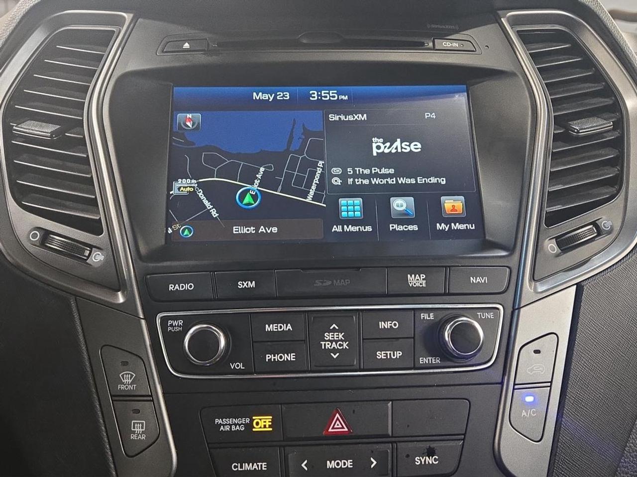 2017 Hyundai Santa Fe Sport Ultimate Photo