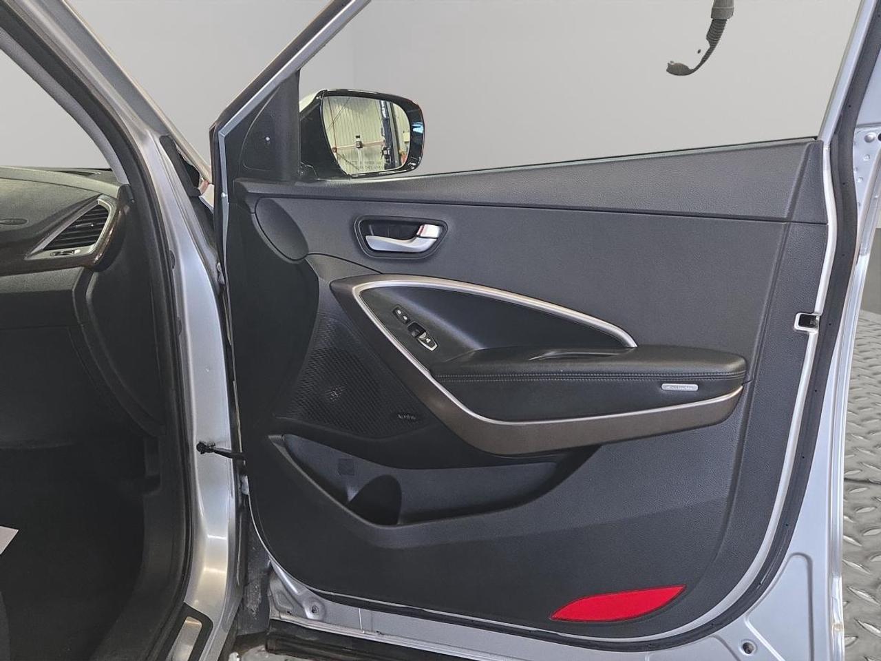 2017 Hyundai Santa Fe Sport Ultimate Photo