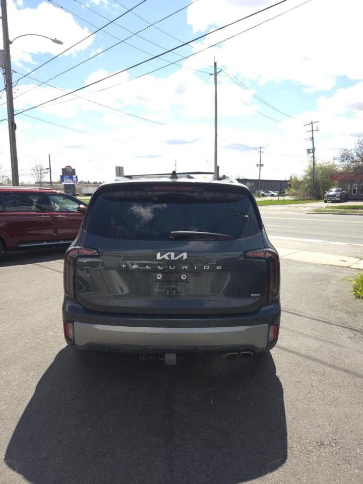 2024 Kia Telluride SX Limited AWD w/Black Interior Photo3