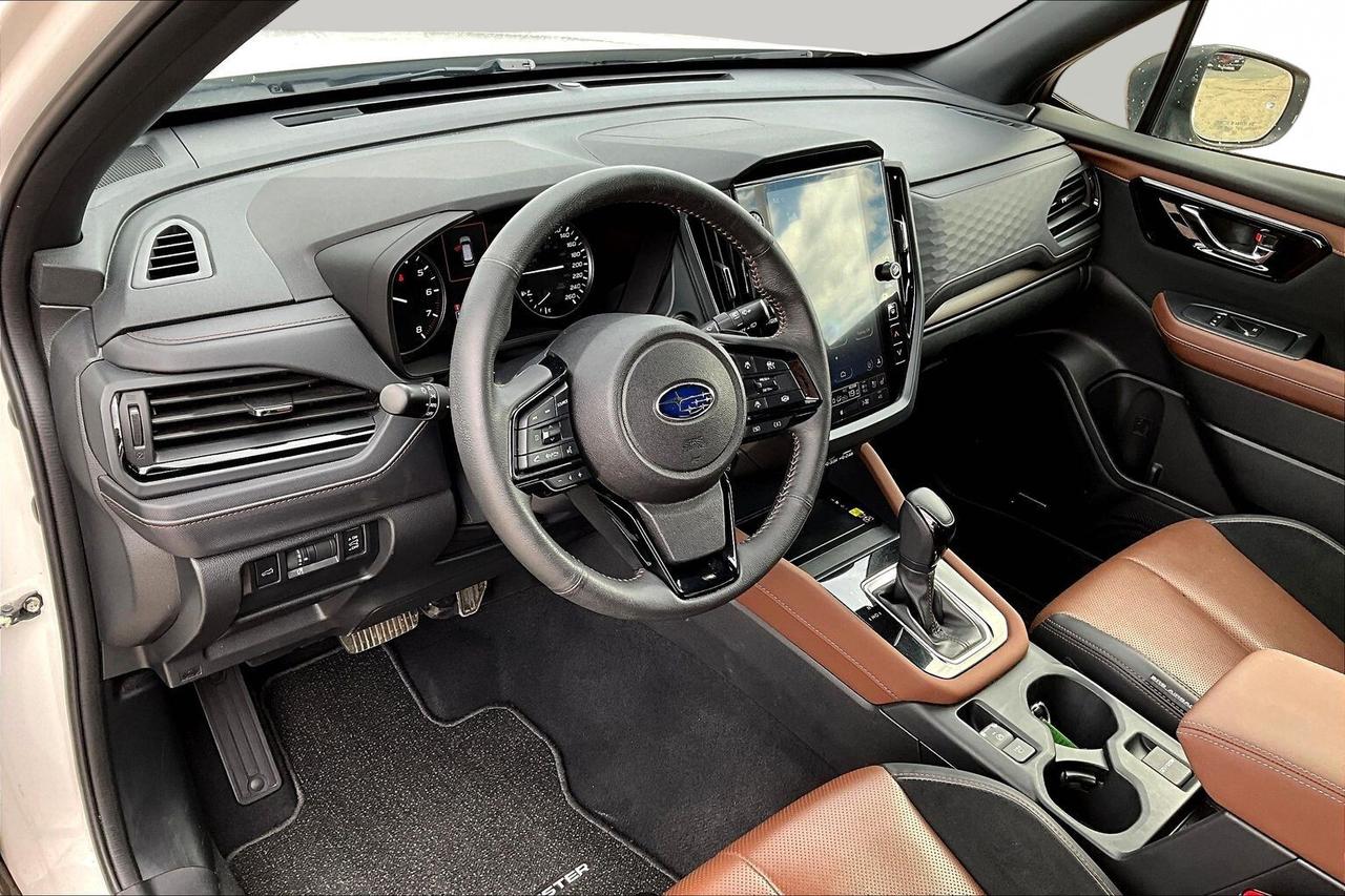 2025 Subaru Forester Premier Photo