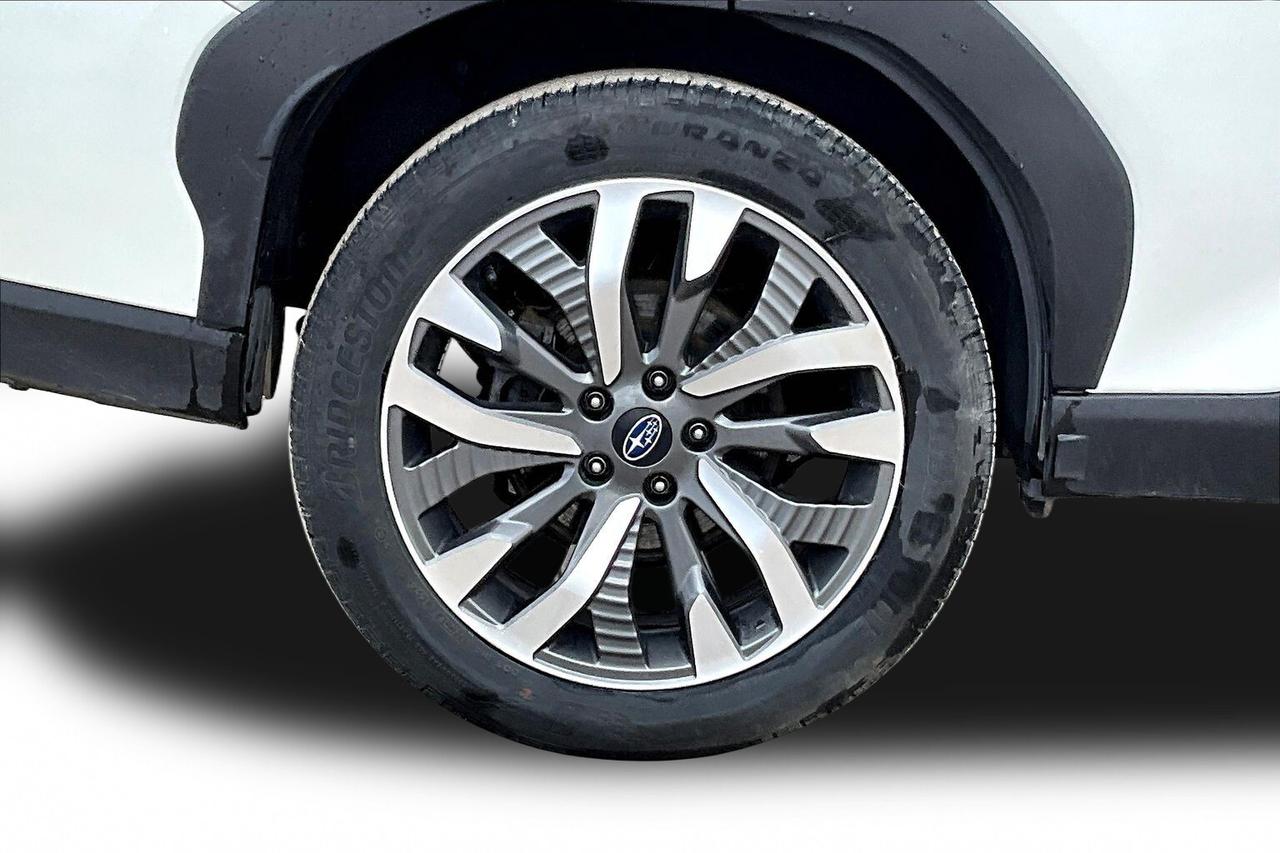 2025 Subaru Forester Premier Photo