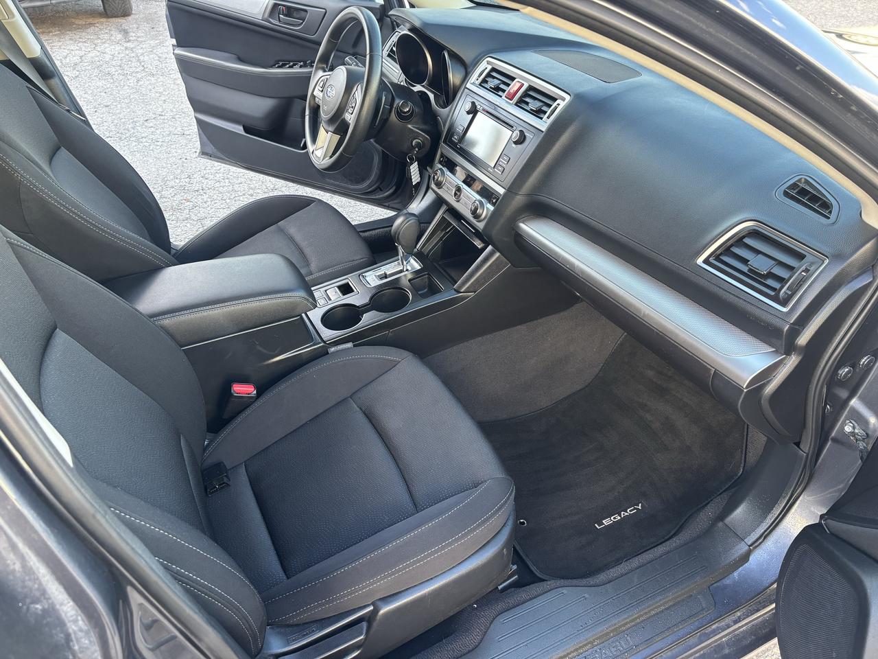 2017 Subaru Legacy LIMITED V6 3.6R AWD - Photo #14