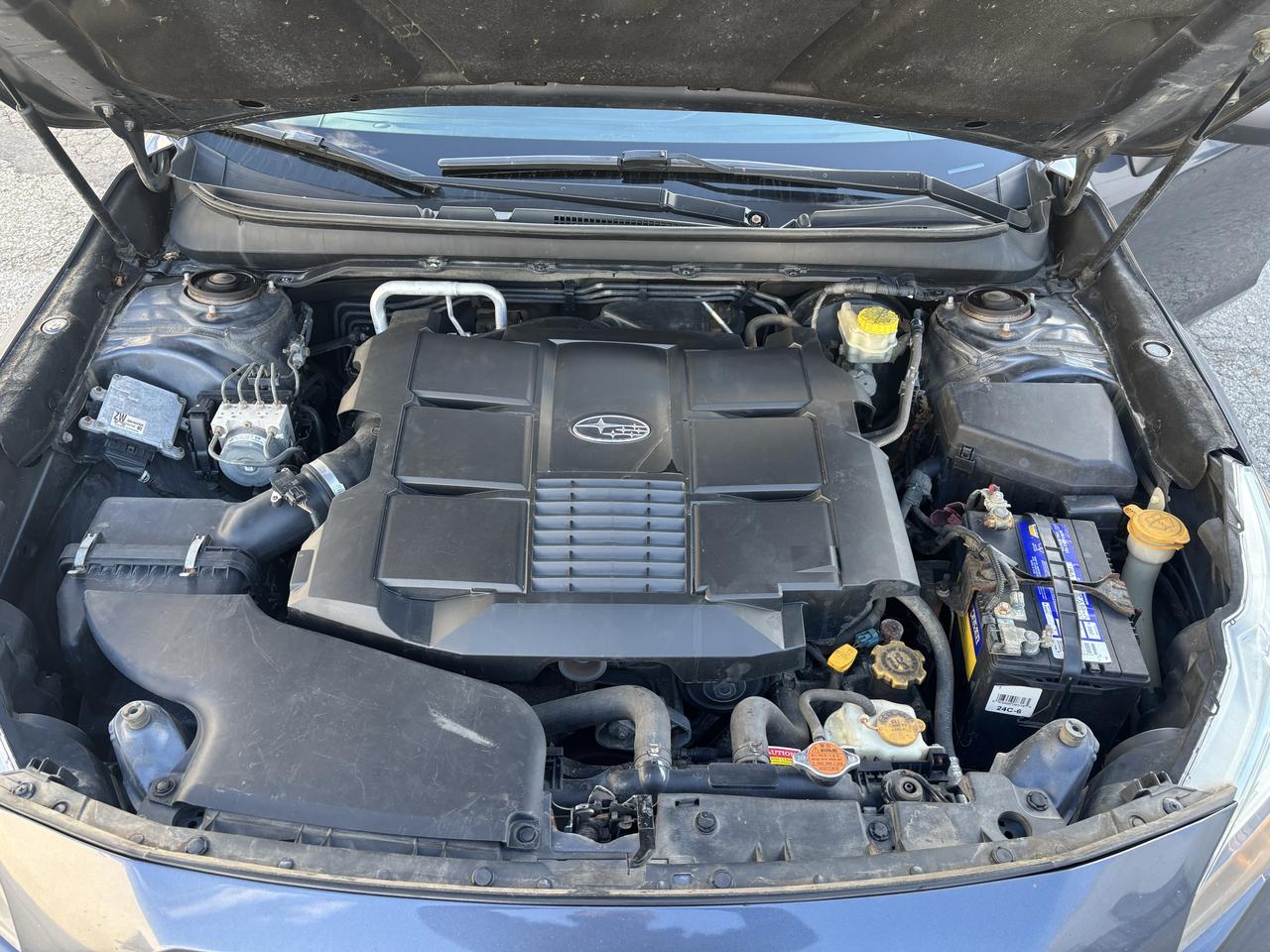 2017 Subaru Legacy LIMITED V6 3.6R AWD Photo