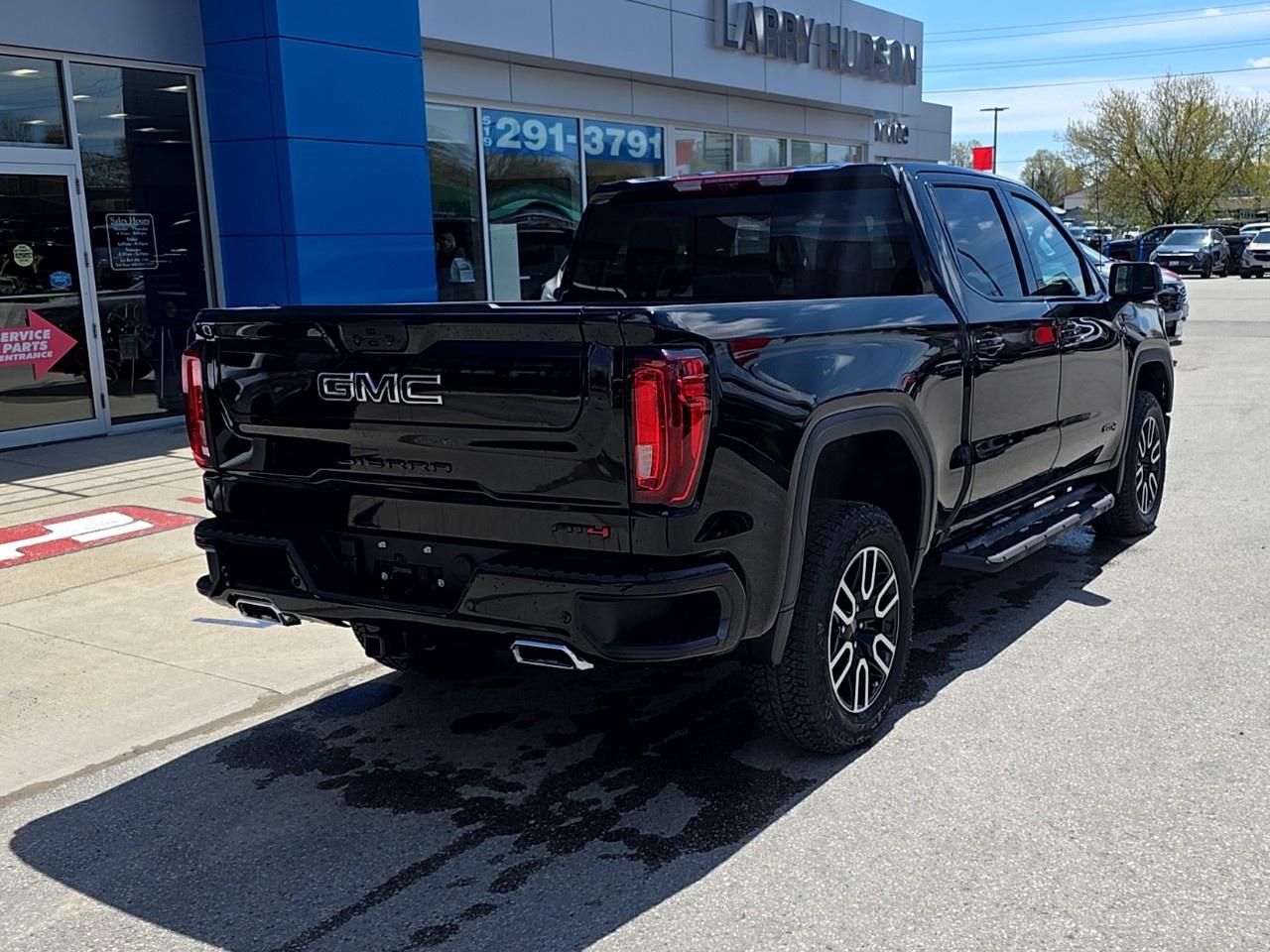 2026 GMC Sierra 1500 Crew Cab Short Box 4-Wheel Drive AT4 Photo2