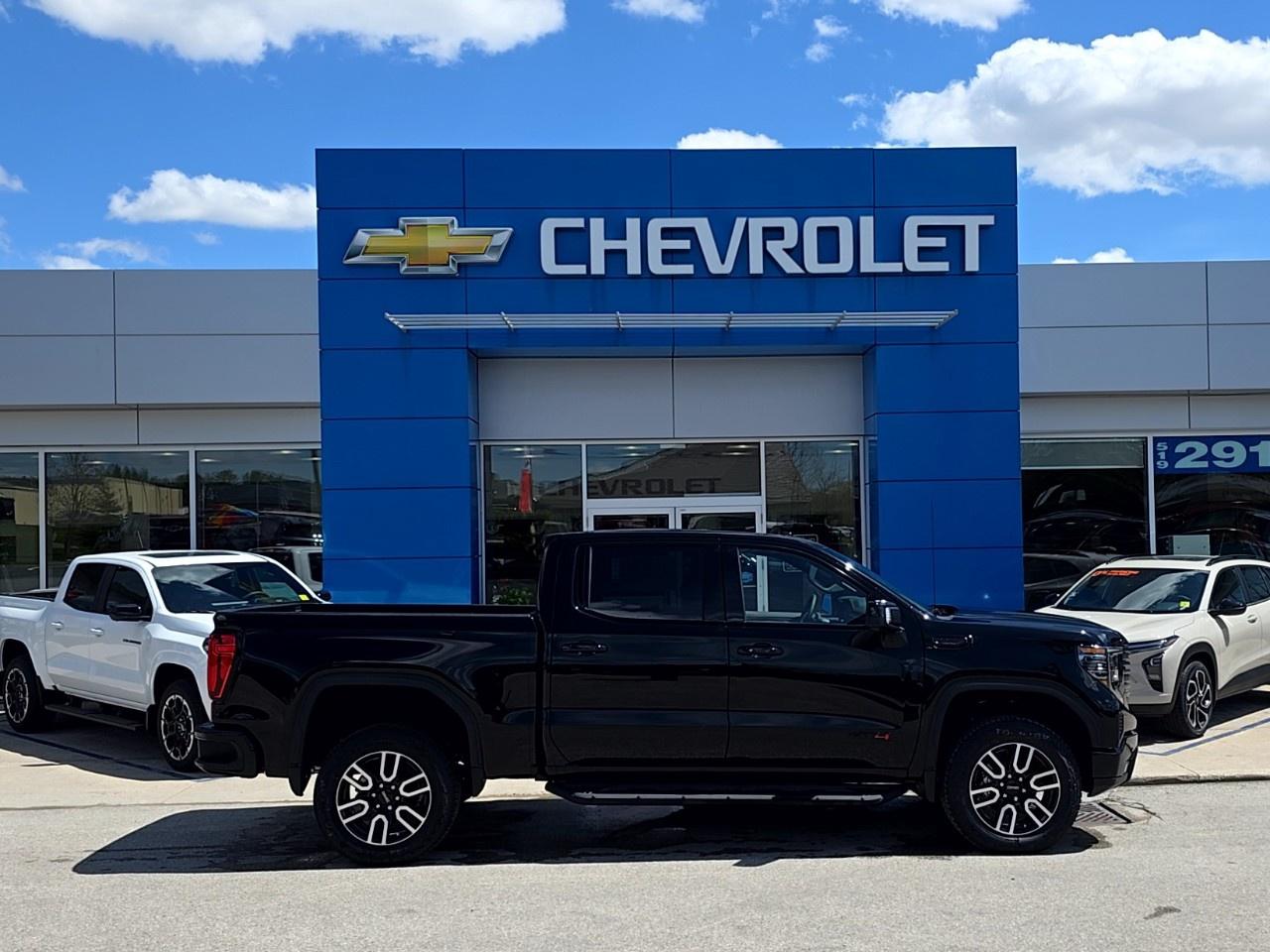 2026 GMC Sierra 1500 Crew Cab Short Box 4-Wheel Drive AT4 Photo