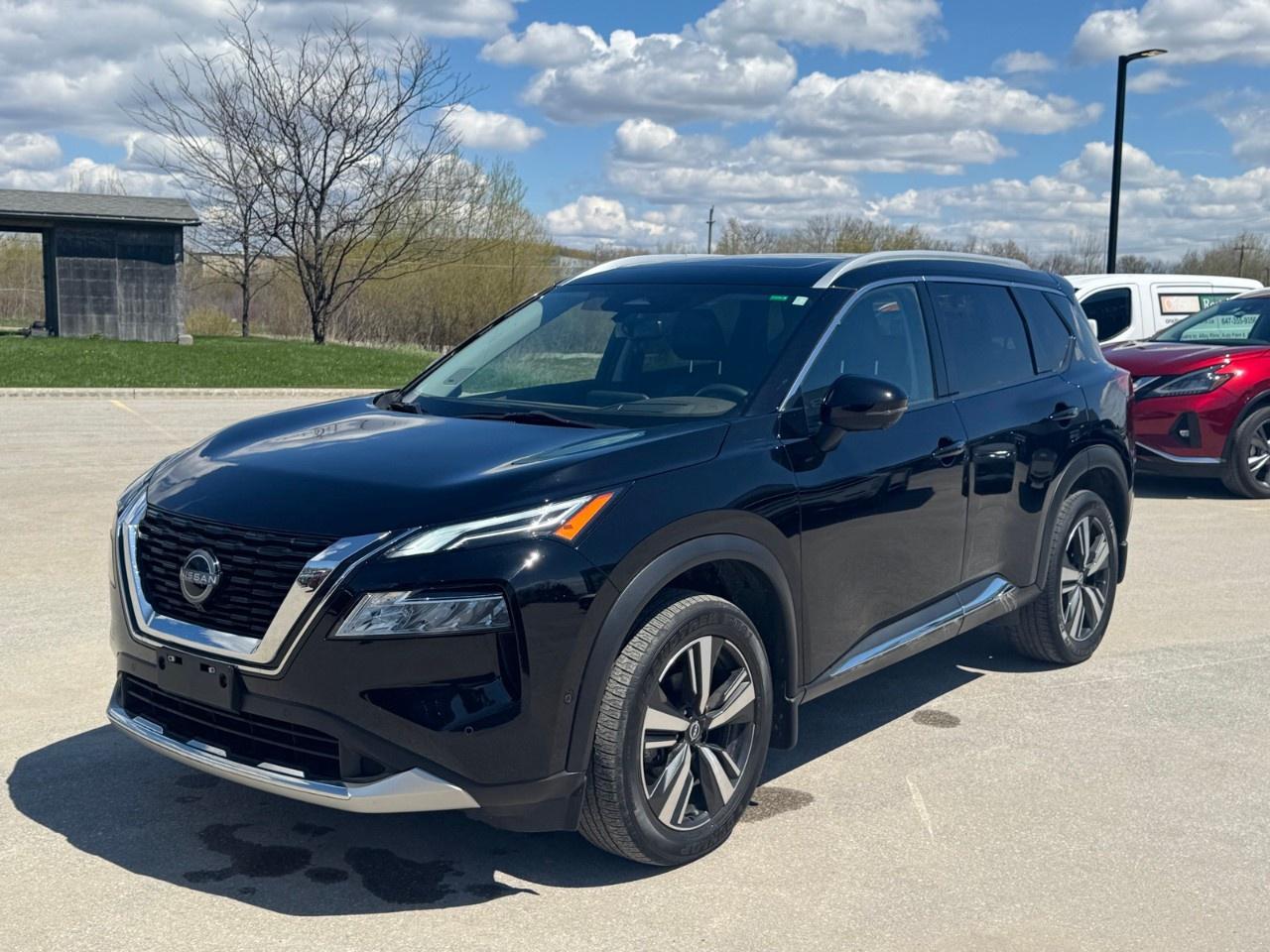 2023 Nissan Rogue AWD Platinum Photo