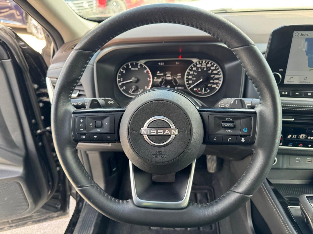 2023 Nissan Rogue AWD SV Photo