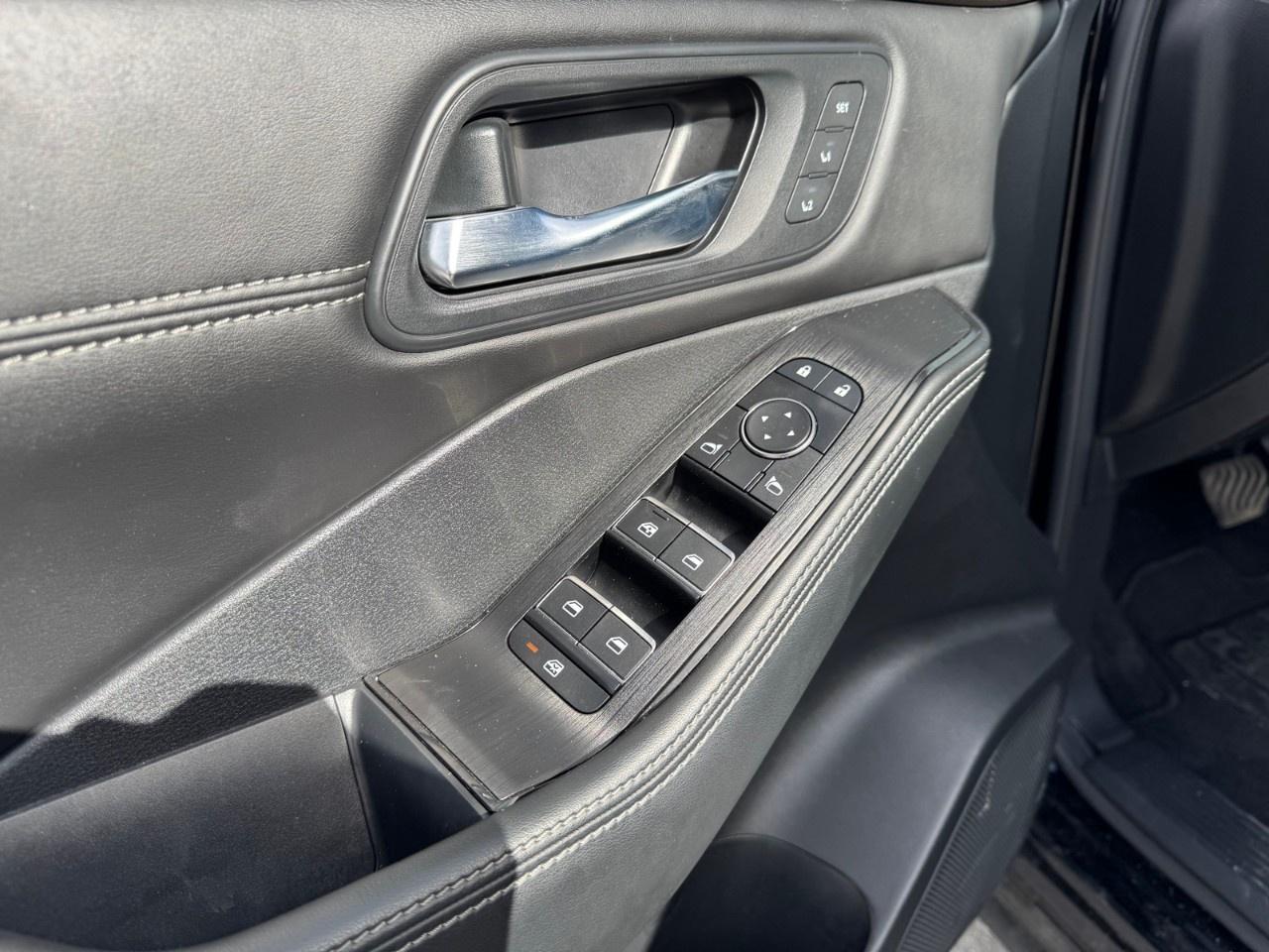 2023 Nissan Rogue AWD SL Photo