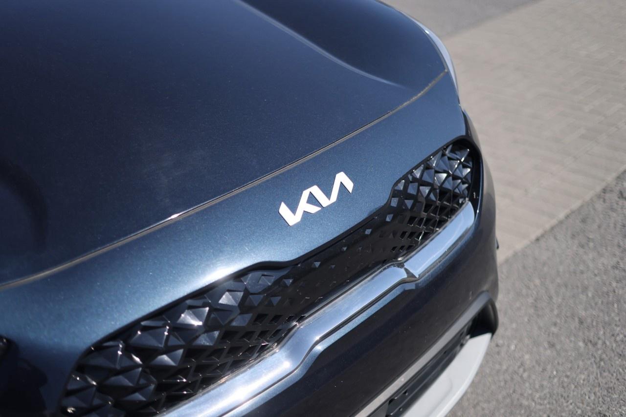 2022 Kia NIRO SX Touring FWD Photo