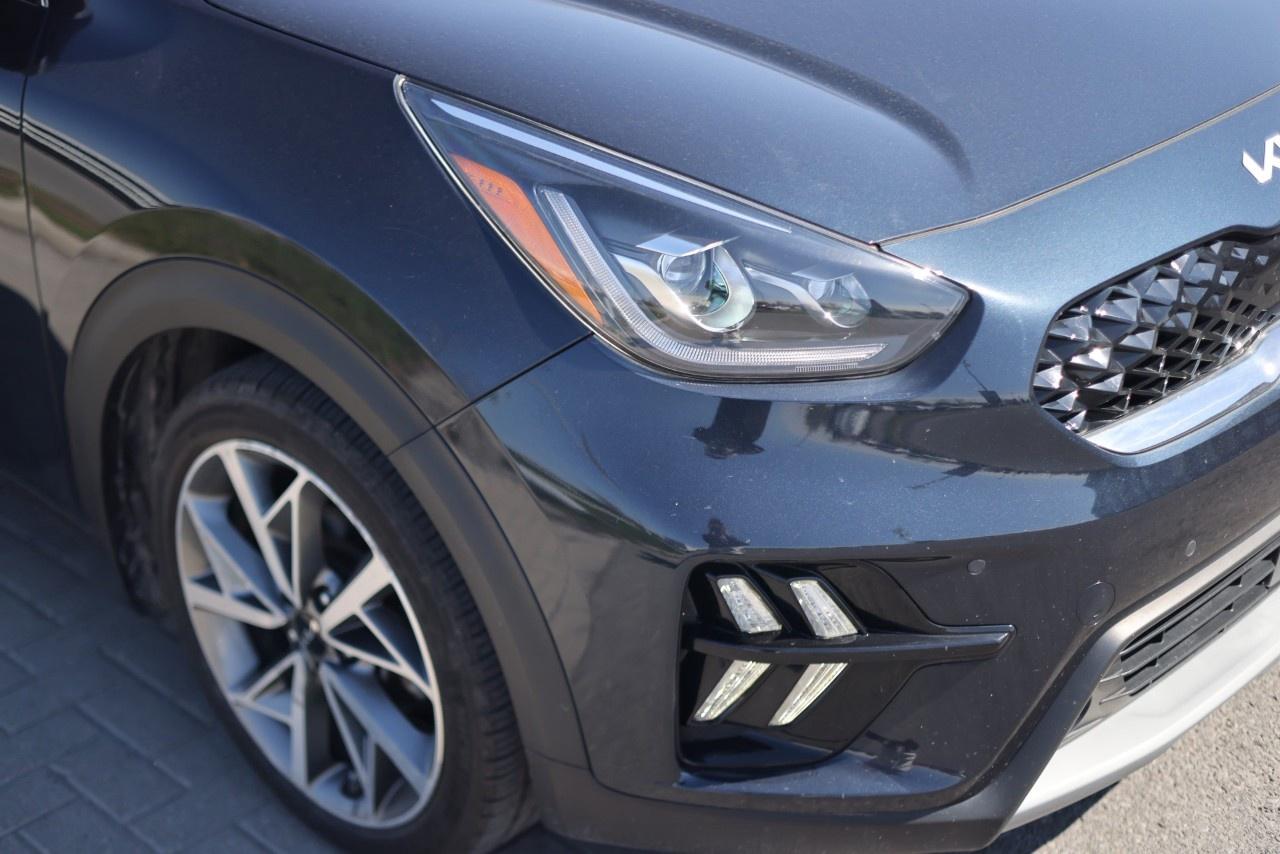 2022 Kia NIRO SX Touring FWD Photo