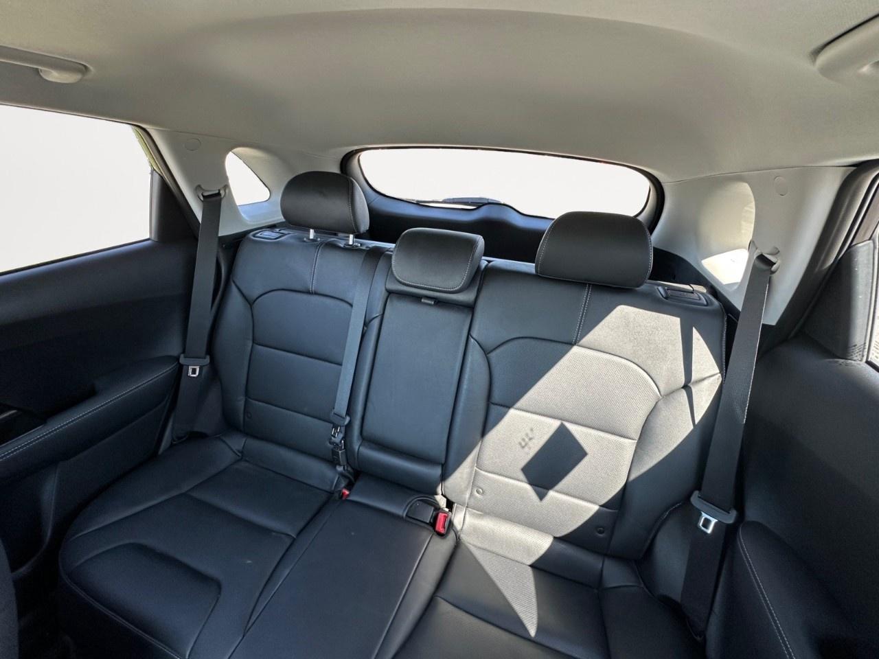 2022 Kia NIRO SX Touring FWD Photo