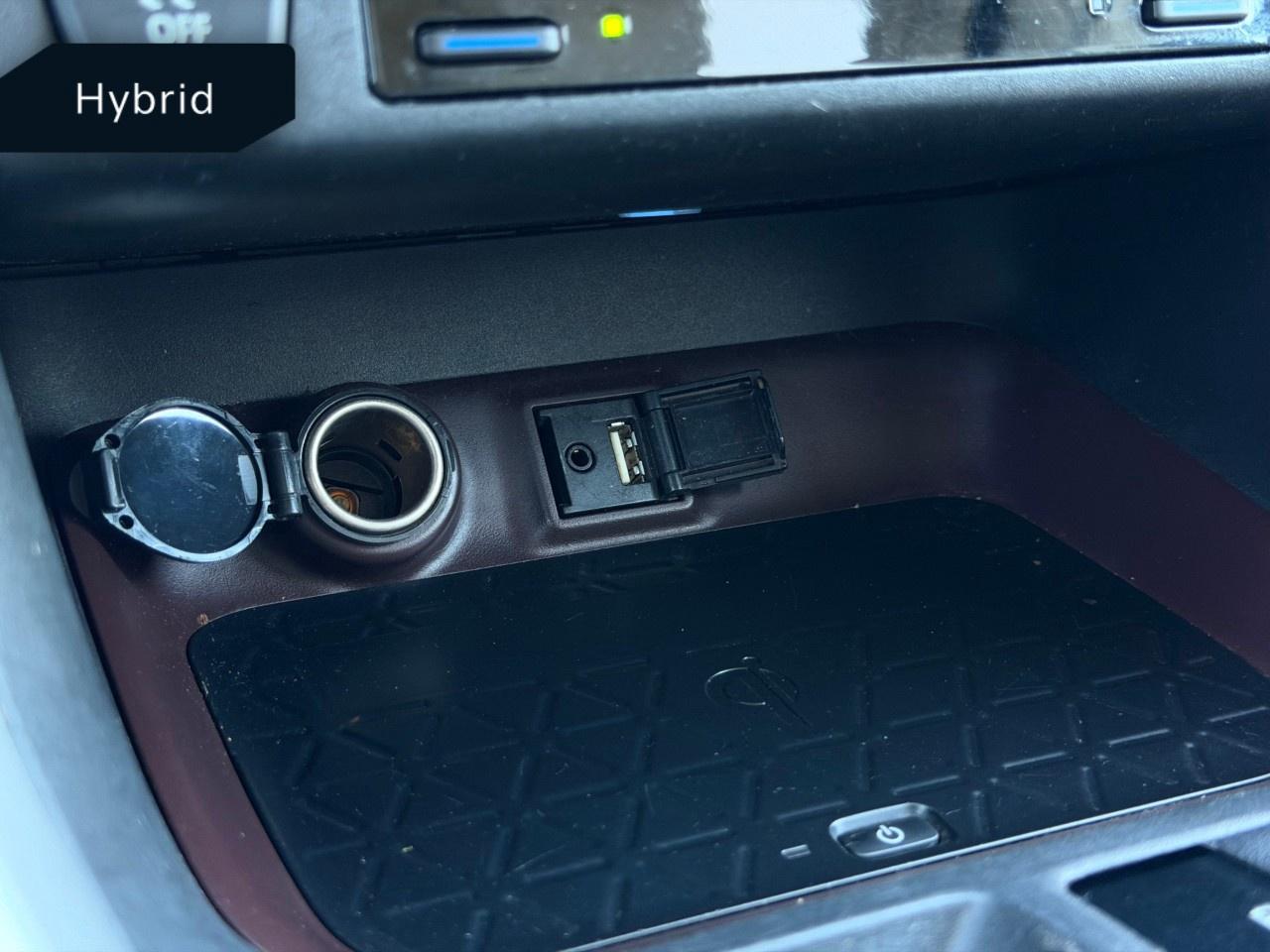 2019 Toyota RAV4 AWD Hybrid Limited Photo
