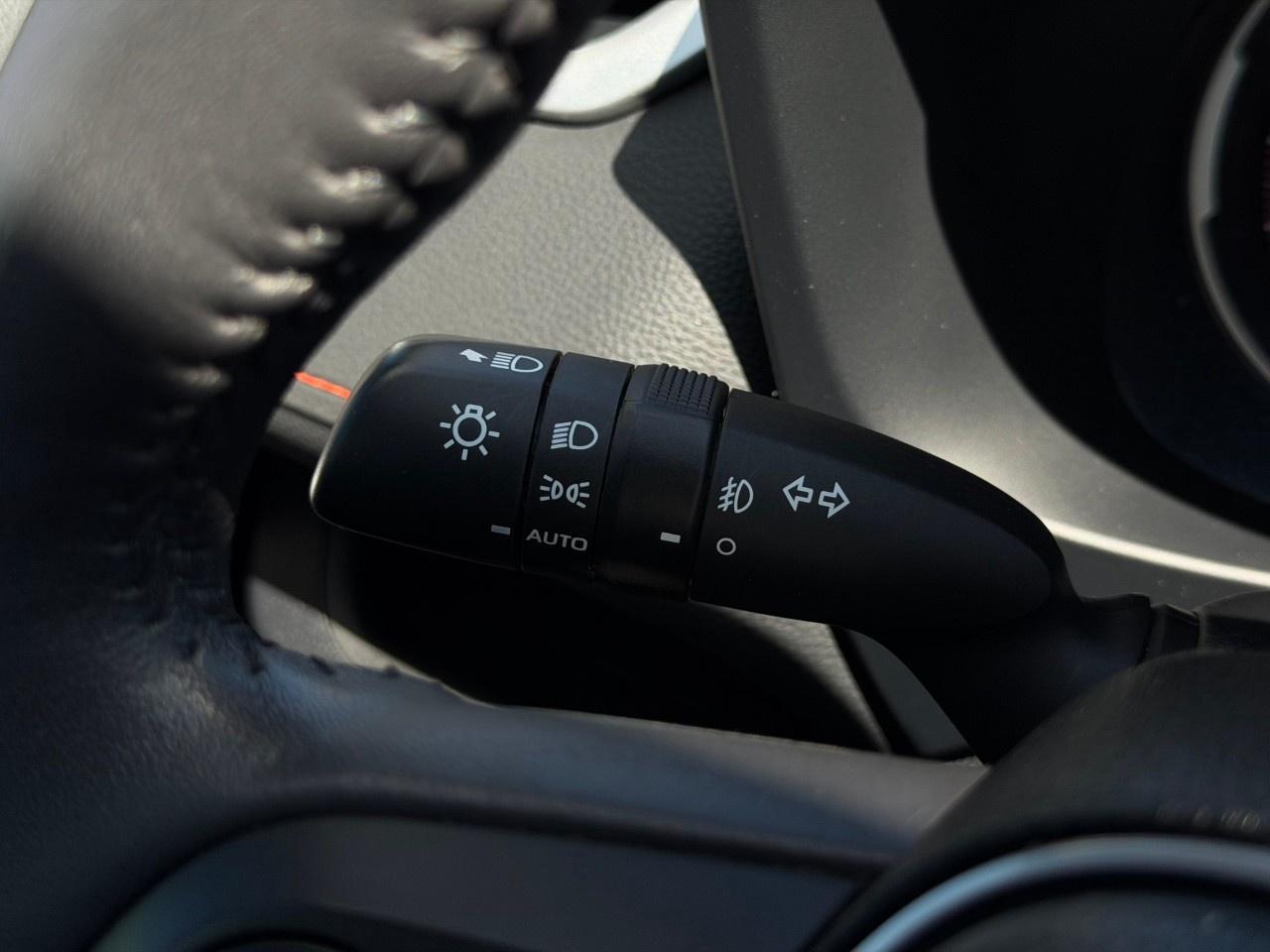 2022 Toyota RAV4 TRAIL AWD Photo