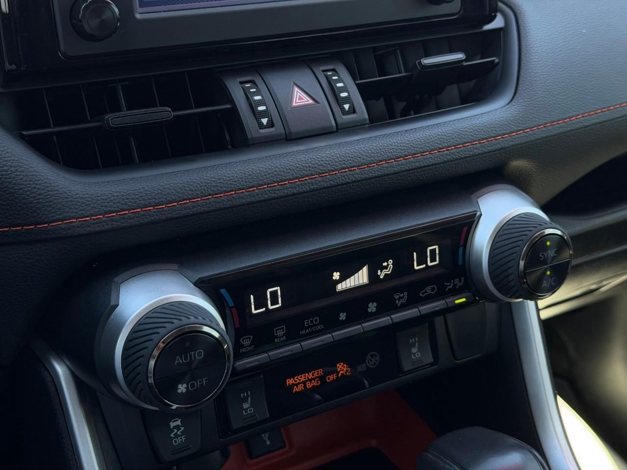 2022 Toyota RAV4 TRAIL AWD Photo