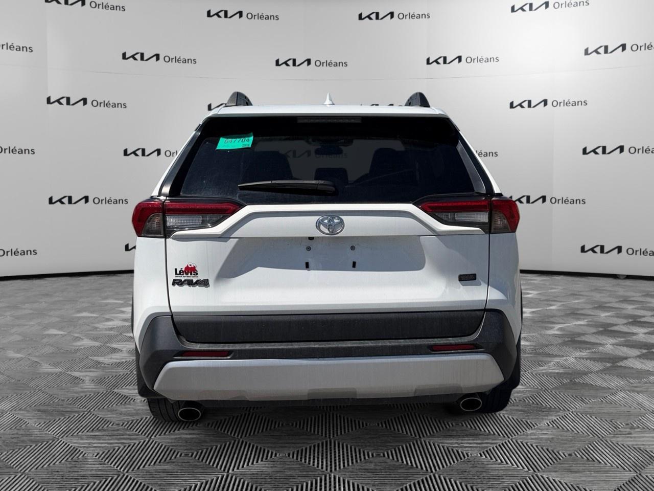 2022 Toyota RAV4 TRAIL AWD Photo3