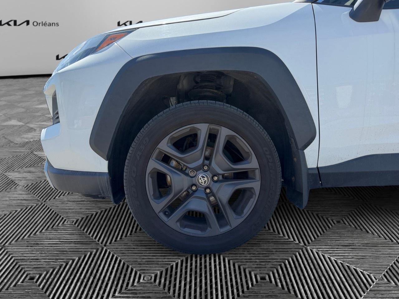 2022 Toyota RAV4 TRAIL AWD Photo