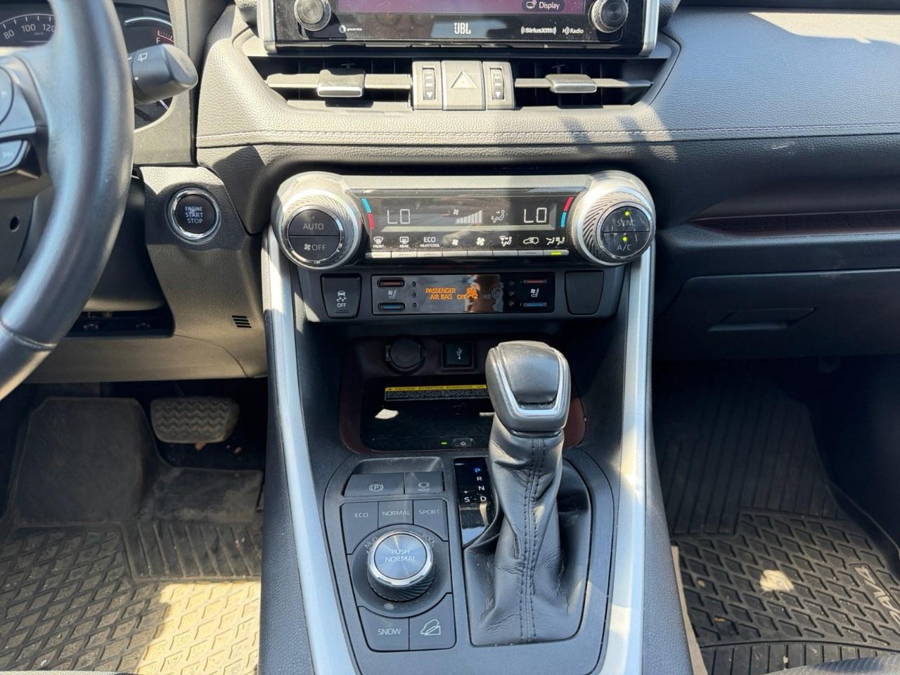 2020 Toyota RAV4 LIMITED AWD Photo