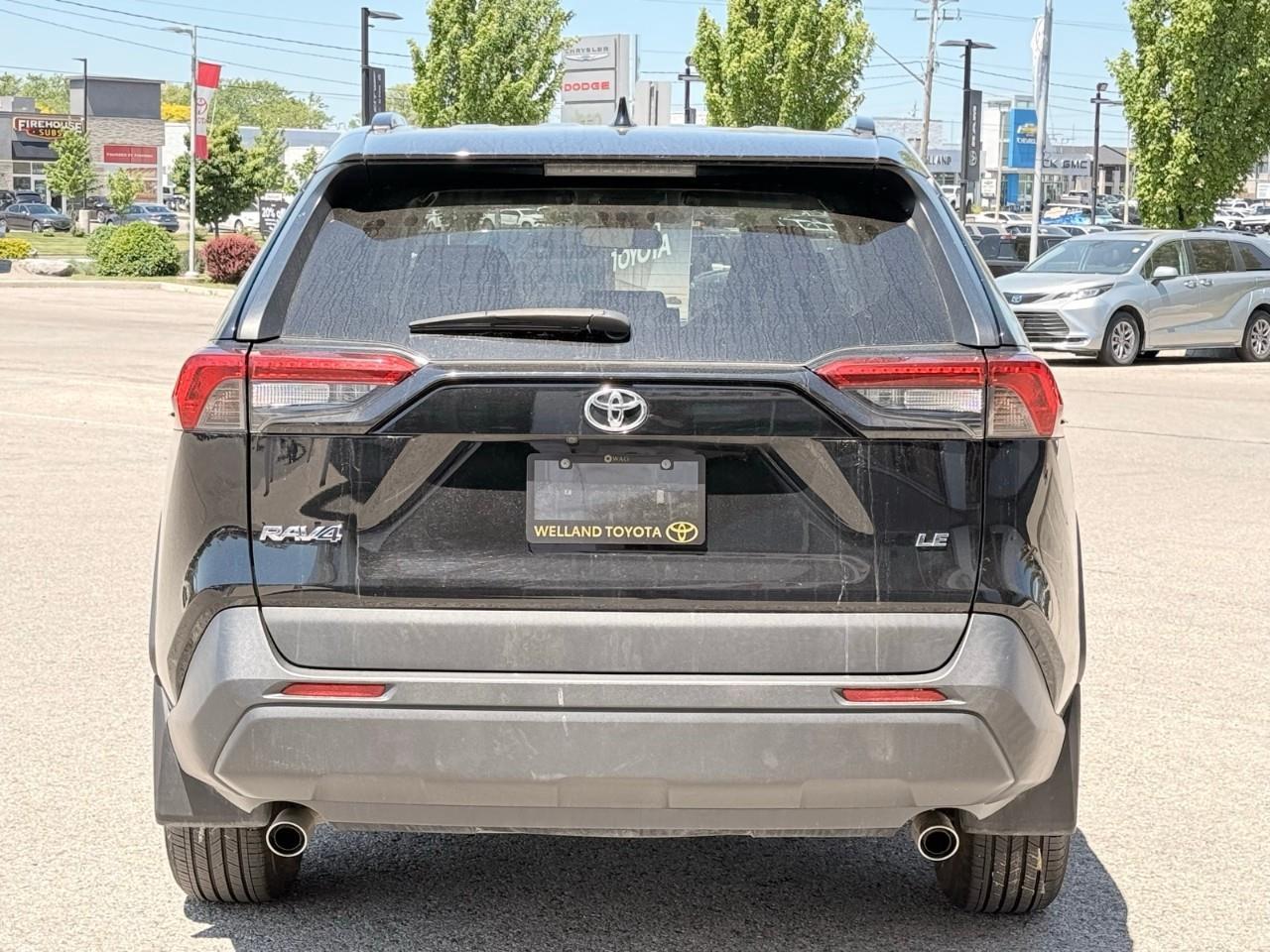 2019 Toyota RAV4 LE HEATED CLOTH SEATS-NO ACCIDENTS-BACK UP CAMERA-BLUETOOTH- Photo3